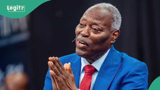 Pastor Kumuyi cautions preachers exploiting poor members with sowing seed: “Examine yourself”