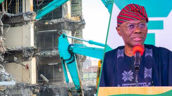 JUST IN: Panic as building collapses in Orile Iganmu Lagos, video of moment incident happened trends