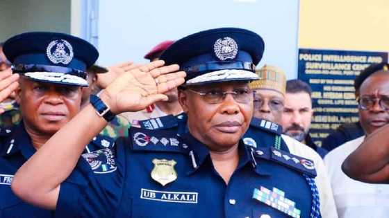 Bayan Shekaru 35, Yau Ce Ranar Ritayar Sifeto Janar da Wasu Manyan Jami'an Yan Sanda 200