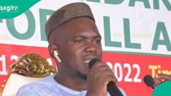 Breaking: Powerful PDP chieftain dumps party, announces next move