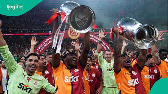 Galatasaray celebrates Victor Osimhen and his family after his last goal for the club