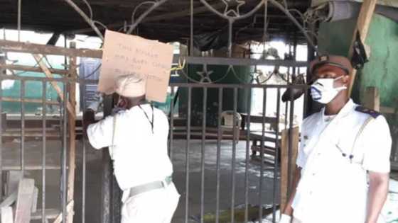 An rufe masallacin da matasa suka yi wa jami'an yaki da coronavirus rajamu (Hotuna)