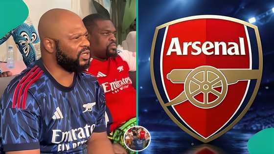 Man gets emotional after Arsenal won Premier League after 22 years, what he did draws attention
