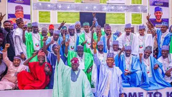 "Dalilin Da Yasa Cikin Sauki Tinubu Zai Lallasa Atiku, Ya Lashe Zaben Shugaban Kasan 2023"