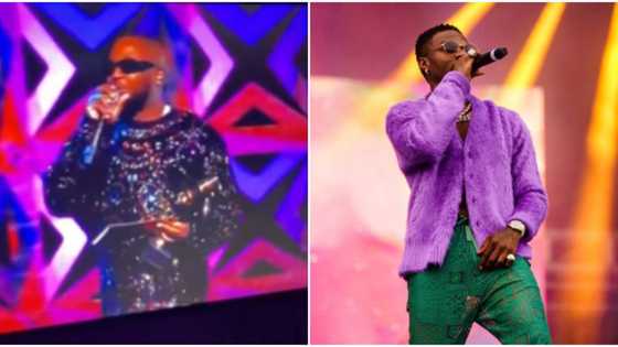 “Wahala be like bicycle”: Nigerians shade Tunde Ednut after he presented Wizkid with his Headies award