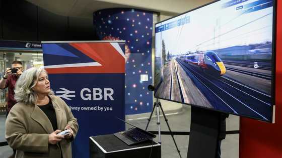 UK's renationalised trains to get Union Flag makeover