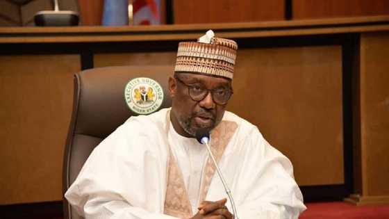 'Yan bindiga da ke ikirarin sun tuba siyan makamai suke da kudaden da ake basu, Gwamnan Neja