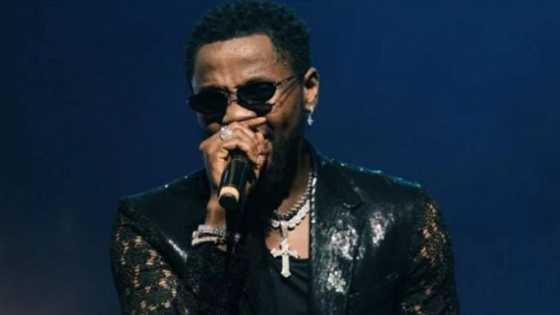 Saboda kusancin mu, mahaifina na fara kira ranar da na rasa budurcina, Mawaƙi Kizz Daniel