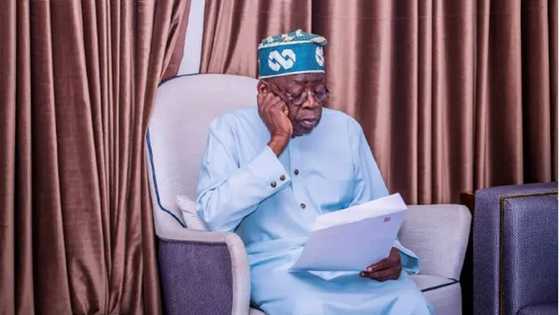 2023: 'Wasu Mutane Da Ba A Sanansu Ba' Ne Suka Sace Takardun Karatuna, Tinubu Ya Fada Wa INEC