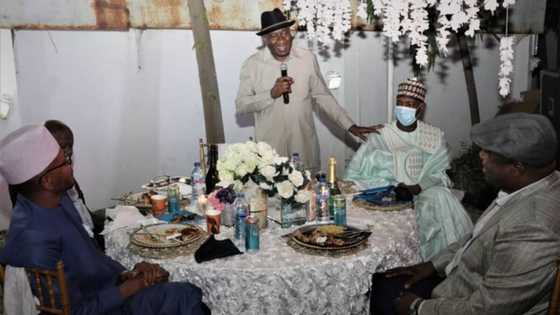 Photo of Jonathan leading Gambian politicians in Abuja to brainstorm on new constitution surfaces
