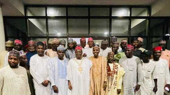 Kano: Shugaban Ma'aikatan Fadar Ganduje, Shugaban Karamar Hukuma, Ƴan Majalisa 2, Auditan APC Da Shugaban Matasa Duk Sun Koma NNPP