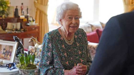 Queen Elizabeth II trends as fans question reports about British monarch passing away