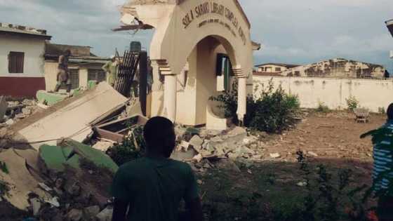 Kwara state govt demolishes public library named after Late Olusola Saraki
