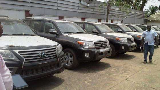 Kwamiti Ya Karbo Motoci 48 Daga Hannun Tsohon Gwamnan PDP da Mukarrabansa