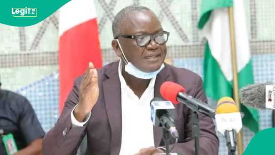 Gaskiya ta fito: Tsohon gwamnan PDP ya fadi dalilin yin aiki don kayar da Atiku a 2023