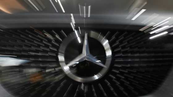 Mercedes-Benz profit plunges on tariff, China woes