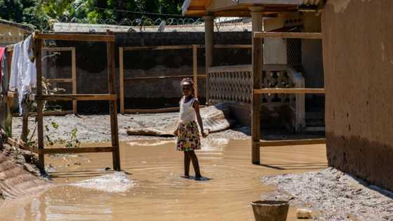 C.Africa floods kill 13, leave over 1,000 homeless