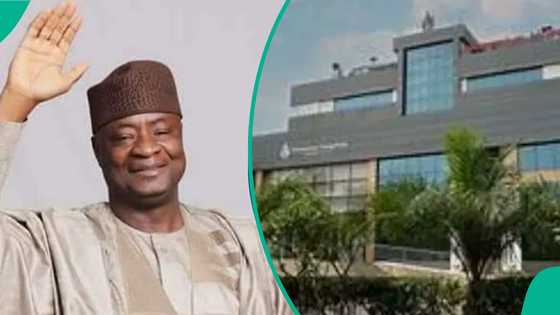 Wata sabuwa: Rasuwar Sanata Ibrahim Musa a asibitin Abuja ta bar baya da ƙura