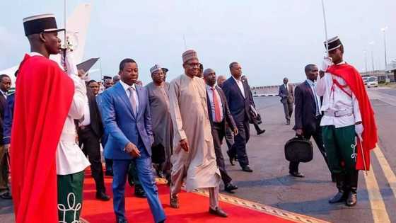 Hotuna: Shugaba Buhari ya isa kasar Togo domin halartan taron ECOWAS/ECCAS