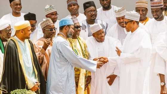 Karon farko bayan bullar bidiyon rashawa, Buhari ya hadu da Gwamna Ganduje