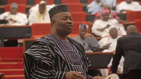 Zuciyana na tare da Buhari tun a 2015 – Sanata Akpabio
