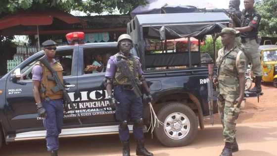 'Yan sanda sun damke wani mutum da kokon kan mutane guda uku