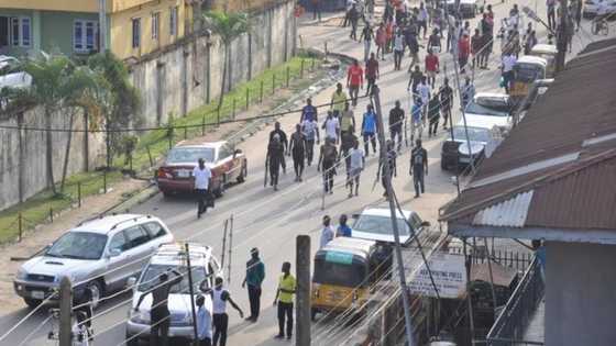 BREAKING: Three reportedly killed as Hausa, Igbos clash in Aba (photos)