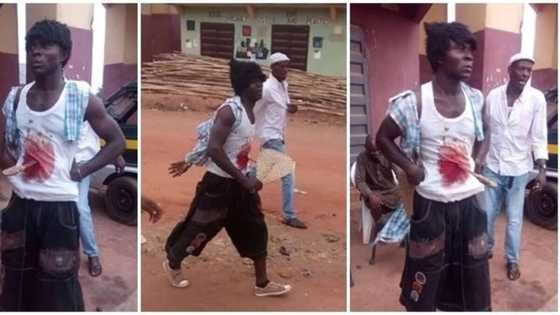 Unbelievable: Juju man stabs himself with cutlass as people watch (Photos)
