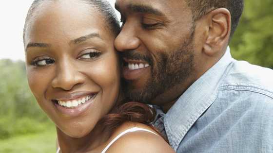 10 things that say a guy would sleep with you when you visit him