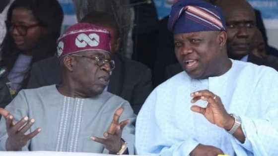 Ambode ya rasa inda zai sa kan sa bayan an gaza shawo kan Tinubu