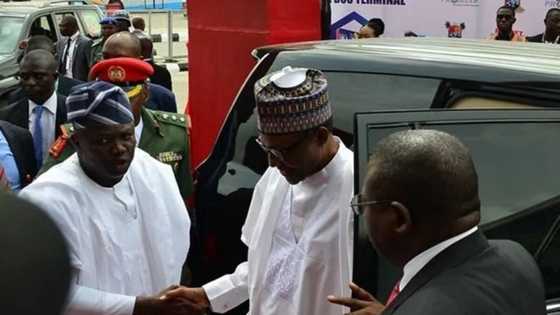 Breaking: Buhari returns to Abuja after a 2-day official trip to Lagos (video)