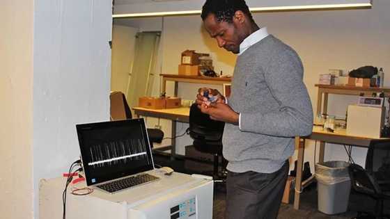 Wani matashi ɗan Najeriya yayi zarra a fannin ƙere-ƙere (Karanta)