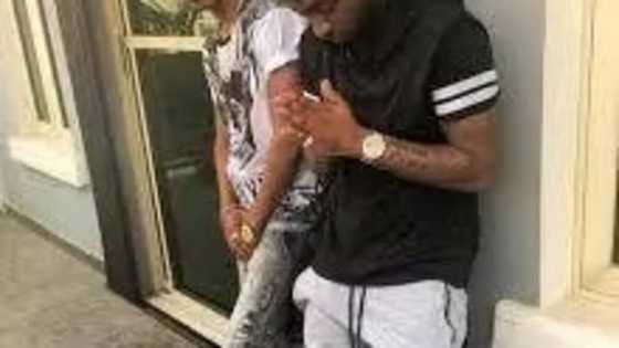 Davido paid to feature on Oshinachi remix? Read what Humble Smith said