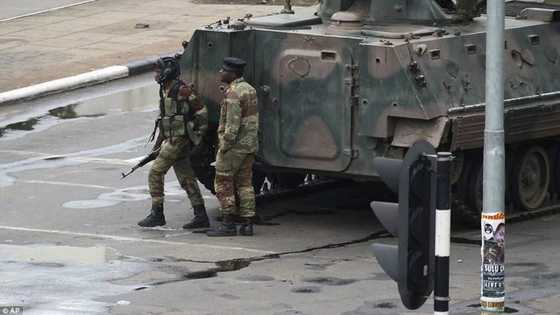 March 18 polls: Soldiers barricade Abeokuta-Sagamu Expressway, motorists left stranded