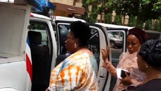 BREAKING: Police rescues 58-year-old woman who tried jumping into the lagoon from Third Mainland Bridge (photos)