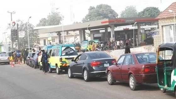 DPR ta raba kyautar man fetur lita 2,000 ga masu motoci a Kaduna