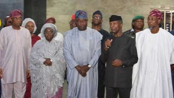 Otedola bridge fire: Osinbajo visits Lagos to commiserate with the people (photos)