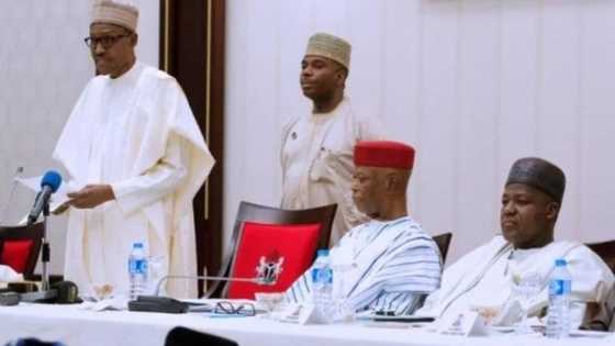 Just in: President Buhari speaks as APC caucus meet in Aso Rock ahead of party’s NEC meeting (video)
