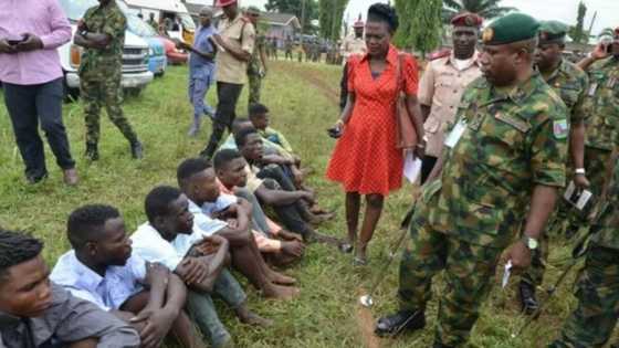 Breaking: Nigerian troops arrest suspected pipeline vandals and cultists, releases phone numbers (photos)
