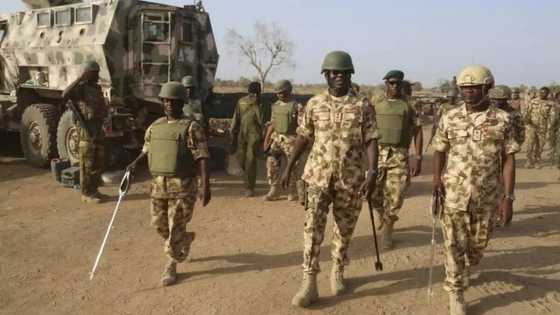 Yaki da Ta'addanci: Tukur Buratai na ziyarar aiki a dajin Sambisa, yace a kamo masa Shekau