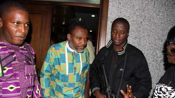 PHOTOS / VIDEO: Kanu Appears In Court With Changed Cloths