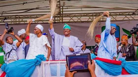 Yadda burin Bola Tinubu da wani Gwamna suke neman barka jam’iyyar APC raga-raga