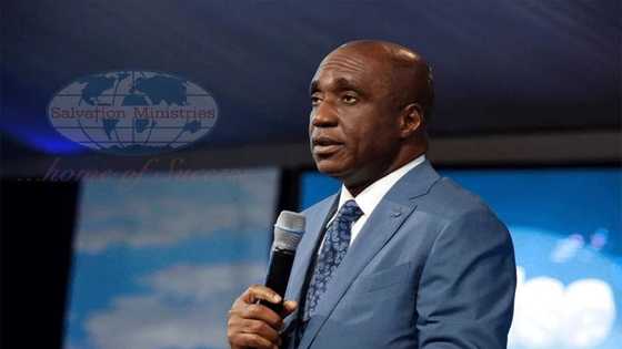 Pastor Ibiyeomie bans husbands, wives from having affairs, gives reason in Bible