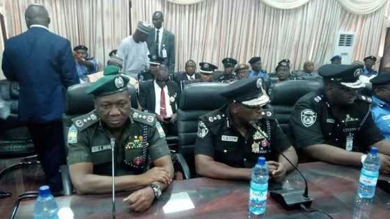 Majalisa ta sake gayyatar IG Idris a kan kisan 'yan sanda 7 a Abuja