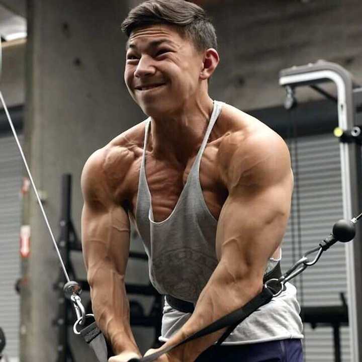 Tristyn Lee’s bio: age, height, net worth, how did he become famous
