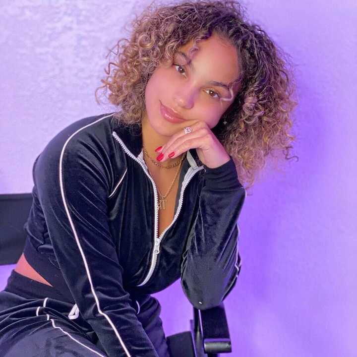 Riley Simpson’s biography: age, parents, ethnicity, net worth - Legit.ng