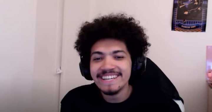 Mais qui est Grimkujow ? Découvrez le streameur de Cacabox - Legit.ng