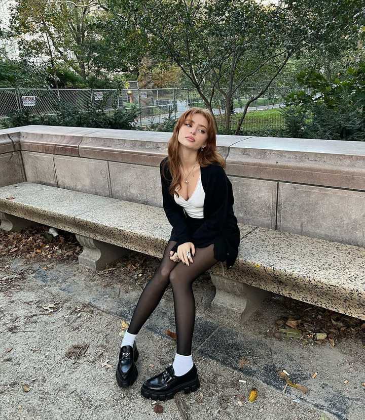 Renata Ri’s biography: age, height, birthday, zodiac sign, real name ...