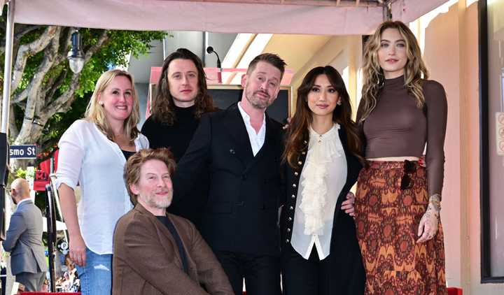 Jennifer Adamson's bio: The tragic story of Macaulay Culkin's sister ...