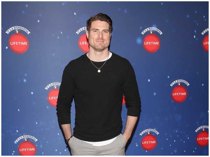 33 male Hallmark actors: The channel’s most popular leading men - Legit.ng